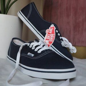 Navy Blue Vans Authentic Lo Pro | Women's Size 9